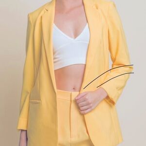 Yellow blazer
